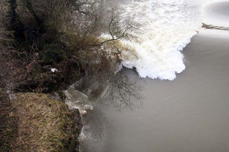severn bore turbulent
